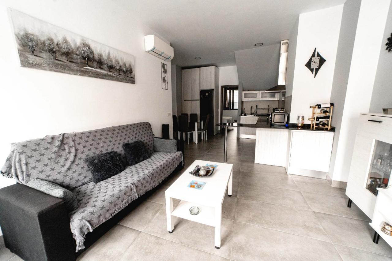 Apartamentos Victoria La Cala Del Moral Екстер'єр фото