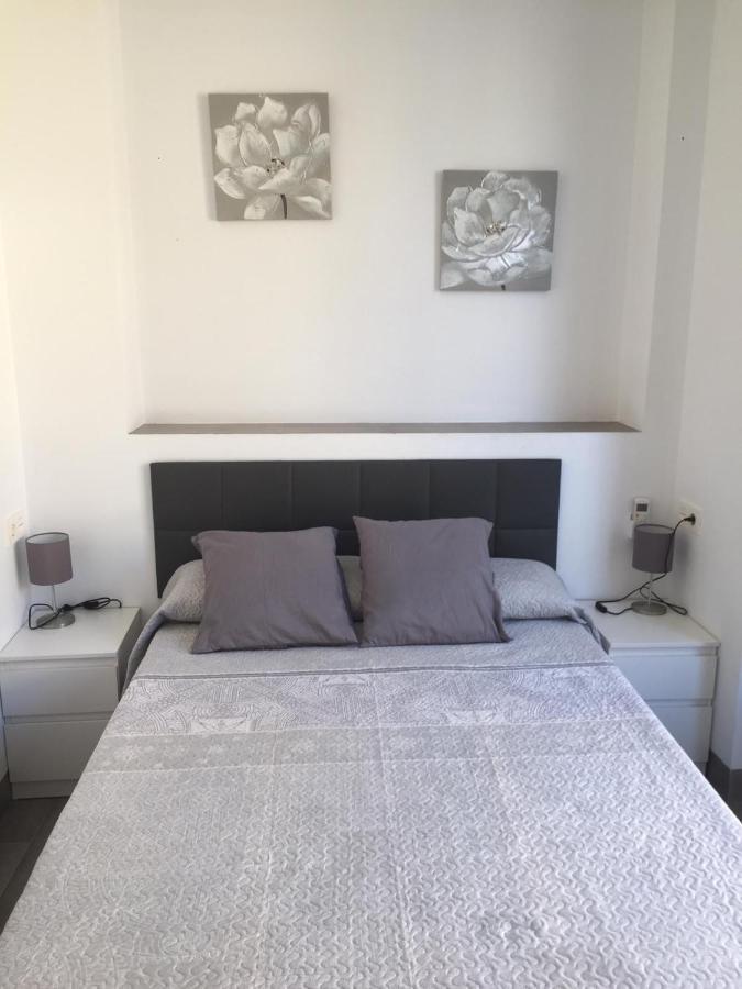Apartamentos Victoria La Cala Del Moral Екстер'єр фото