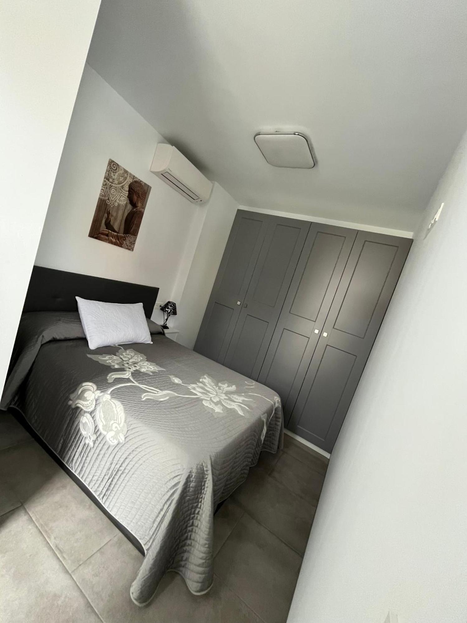 Apartamentos Victoria La Cala Del Moral Екстер'єр фото